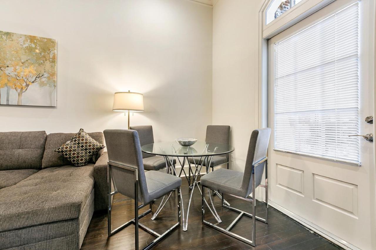1 And 2 Bedroom Private Condos Steps Away From French Quarter Nova Orleães Exterior foto