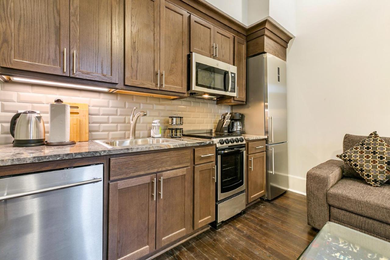 1 And 2 Bedroom Private Condos Steps Away From French Quarter Nova Orleães Exterior foto