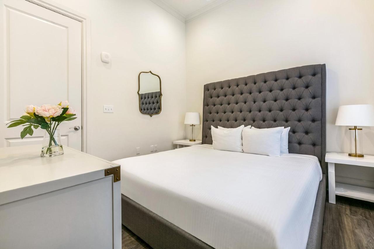 1 And 2 Bedroom Private Condos Steps Away From French Quarter Nova Orleães Exterior foto